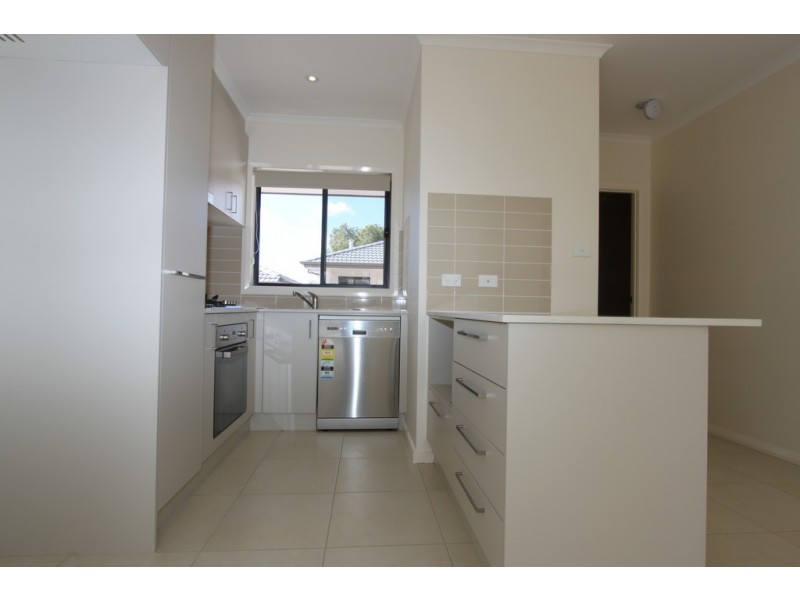 5/76-78 Uriarra Road, Queanbeyan NSW 2620