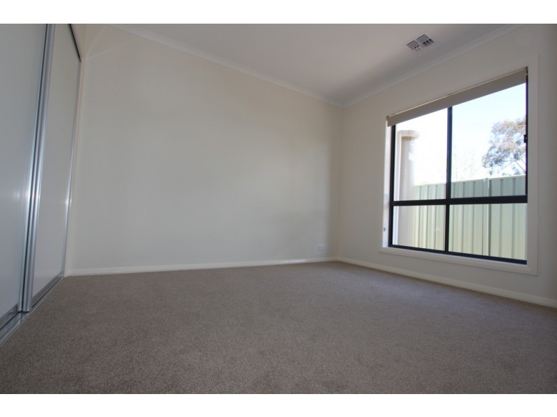 5/76-78 Uriarra Road, Queanbeyan NSW 2620