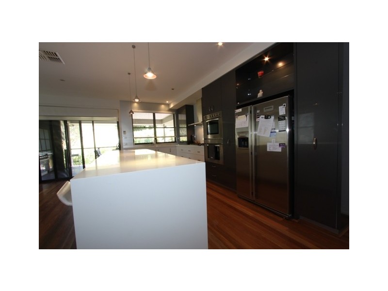 7 Barrigan Place, Jerrabomberra NSW 2619