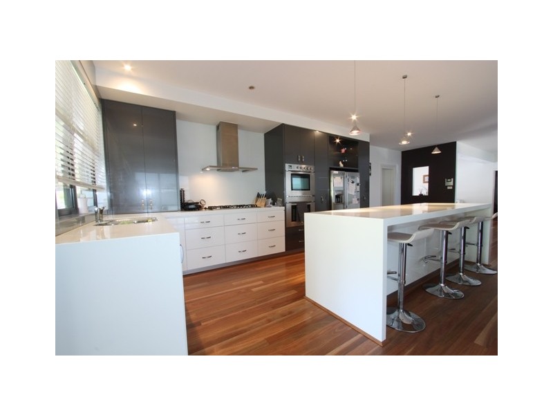 7 Barrigan Place, Jerrabomberra NSW 2619