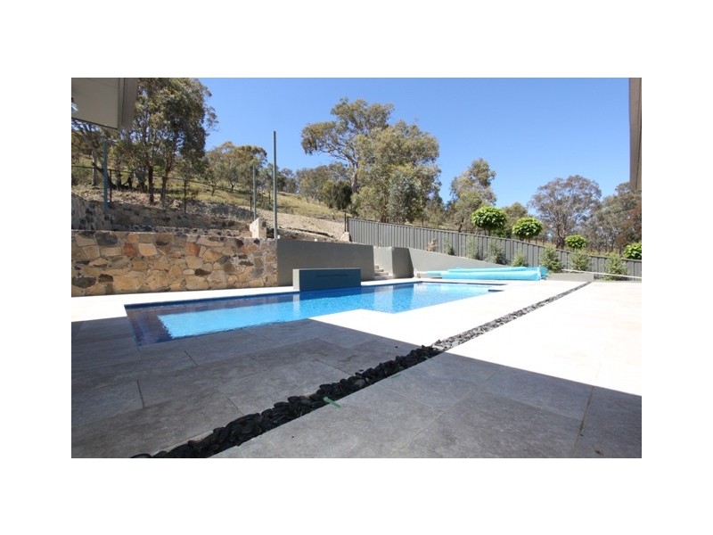 7 Barrigan Place, Jerrabomberra NSW 2619