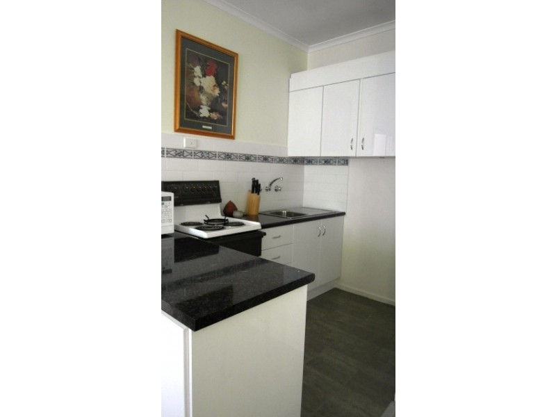 2A Ullamulla Crescent, Queanbeyan NSW 2620