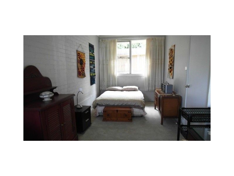 2A Ullamulla Crescent, Queanbeyan NSW 2620