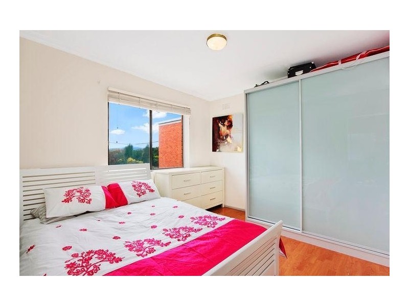 2/124 Henderson Road, Queanbeyan NSW 2620