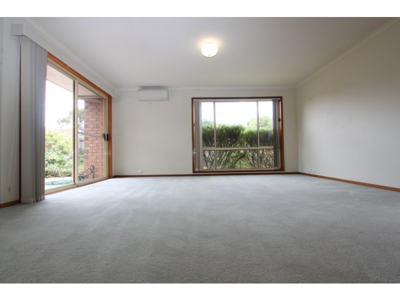 8/103 Bicentennial Drive, Jerrabomberra NSW 2619
