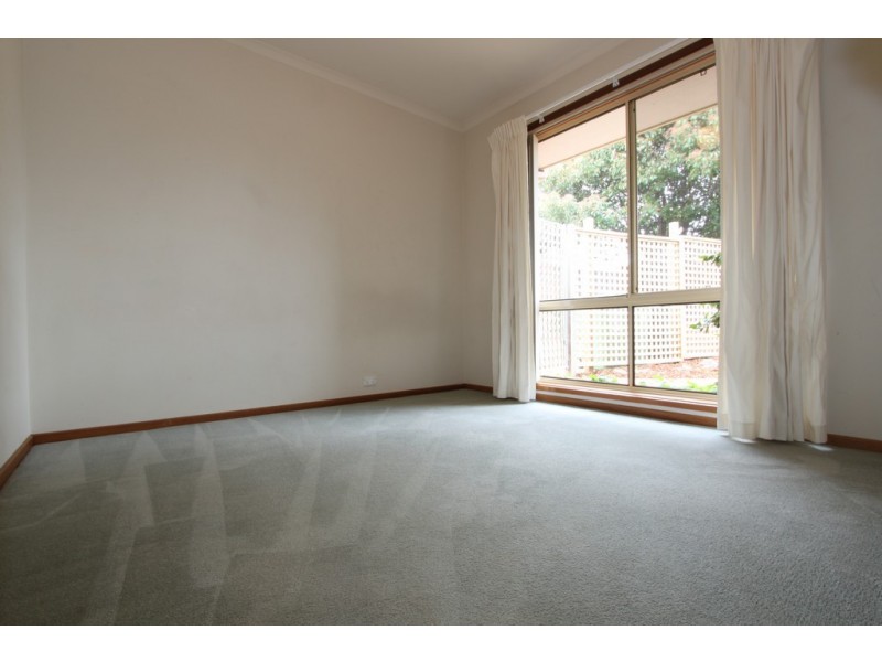 8/103 Bicentennial Drive, Jerrabomberra NSW 2619