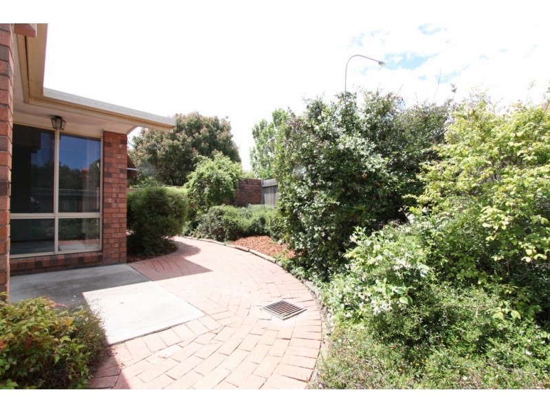 8/103 Bicentennial Drive, Jerrabomberra NSW 2619