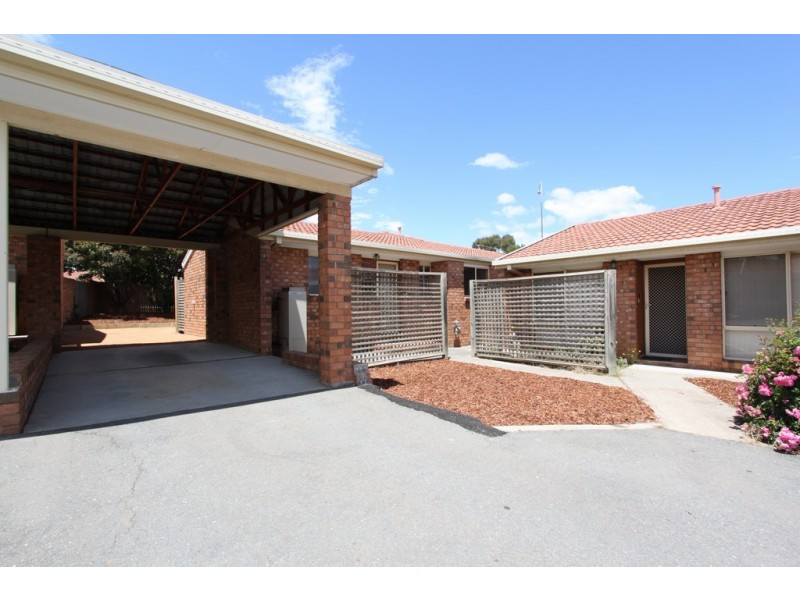 8/103 Bicentennial Drive, Jerrabomberra NSW 2619