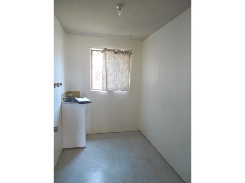 18/9 Crest Road, Queanbeyan NSW 2620