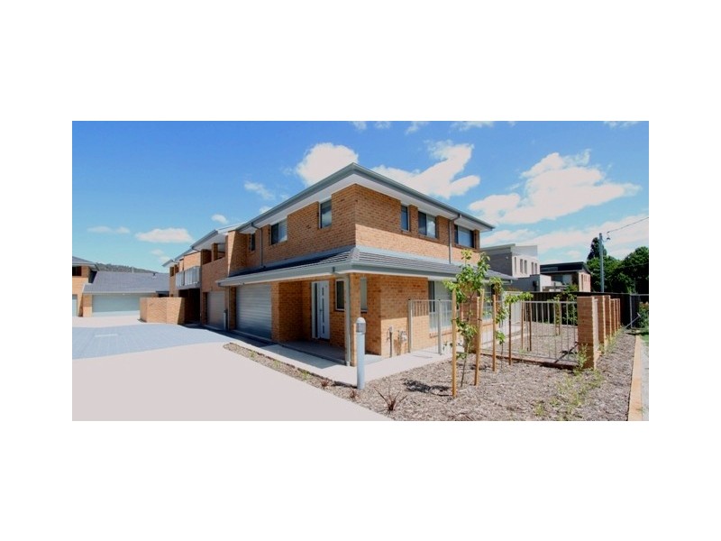 1/12 Mulloon, Queanbeyan NSW 2620