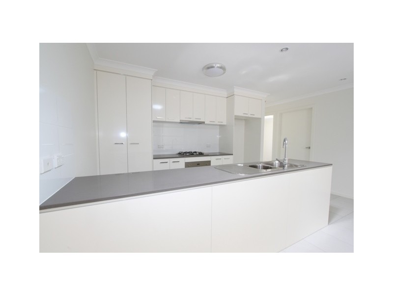 1/12 Mulloon, Queanbeyan NSW 2620