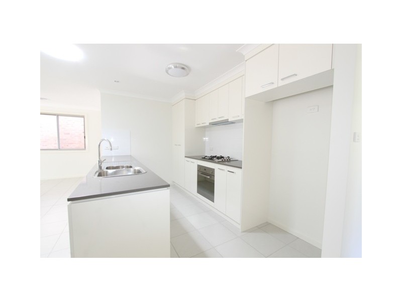 1/12 Mulloon, Queanbeyan NSW 2620