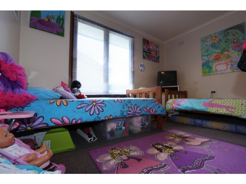 21 Karri Crescent, Queanbeyan NSW 2620