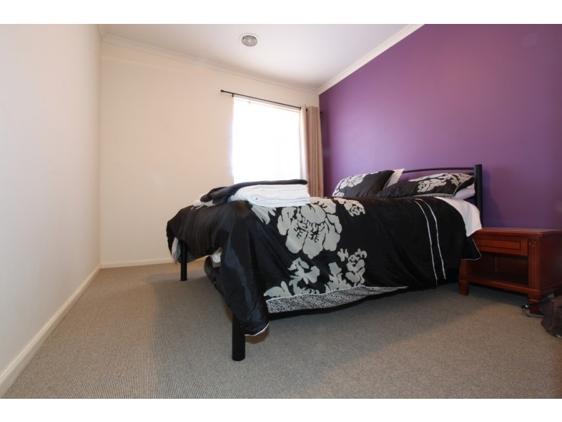 13 Tooroonga Crescent, Jerrabomberra NSW 2619