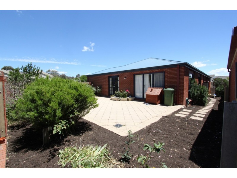 13 Tooroonga Crescent, Jerrabomberra NSW 2619