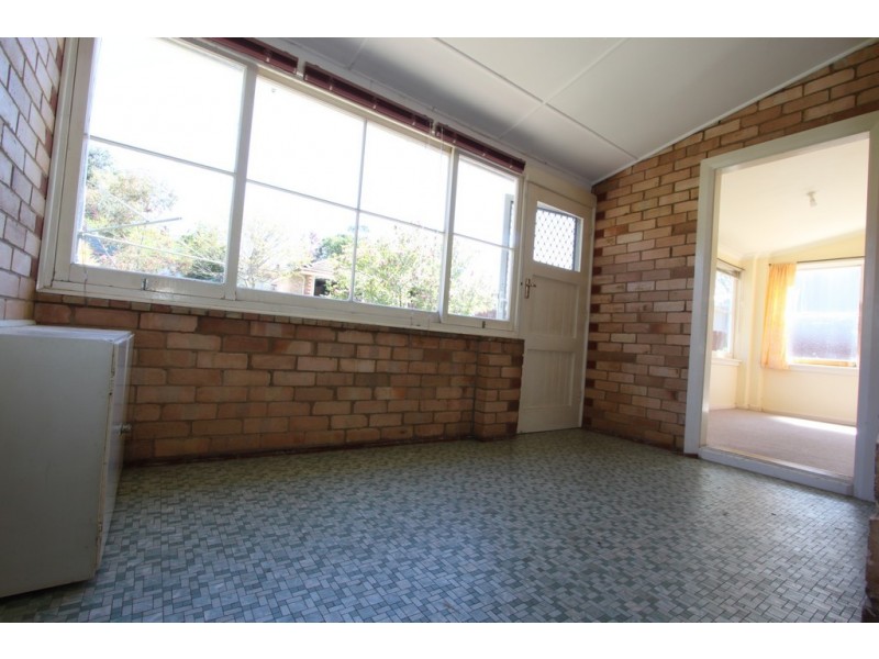 39 The Crescent, Queanbeyan NSW 2620