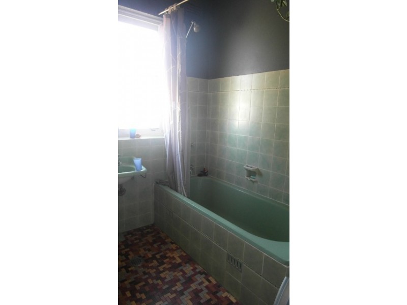 14 Kinkora Place, Queanbeyan NSW 2620