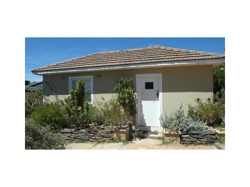 14 Kinkora Place, Queanbeyan NSW 2620