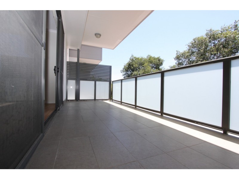 3/5 McKeahnie Street, Queanbeyan NSW 2620