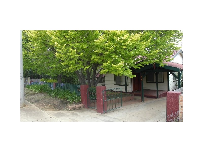 94 Ross Road, Queanbeyan NSW 2620
