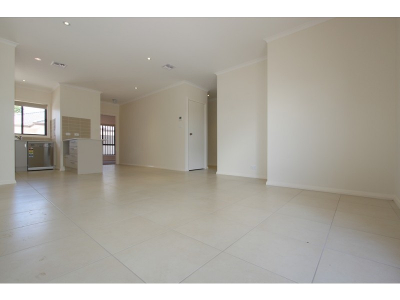 4/76-78 Uriarra Road, Queanbeyan NSW 2620