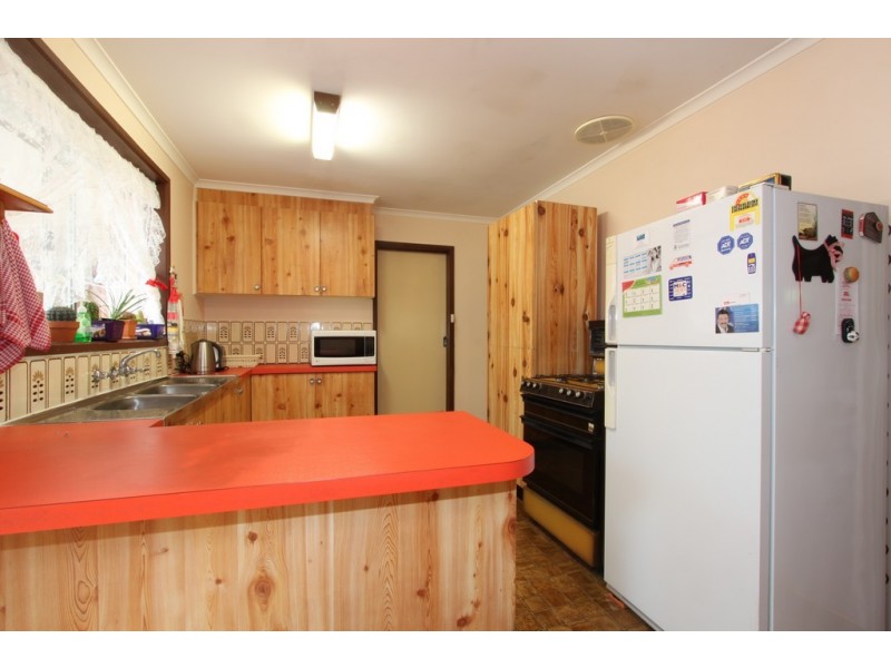 9 Lily Place, Queanbeyan NSW 2620