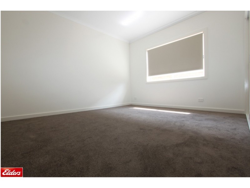 25 Bonarba Link, Googong NSW 2620