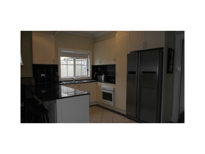 1/9 Morton Street, Queanbeyan NSW 2620