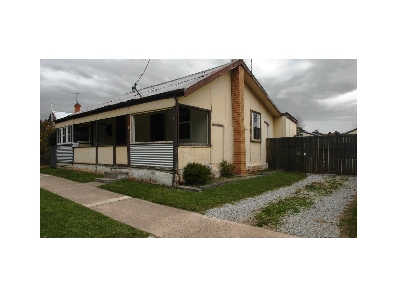 67 Campbell Street, Queanbeyan NSW 2620