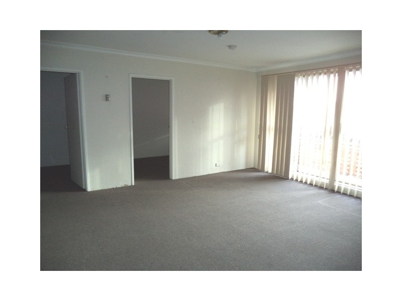 12/102 Henderson Road, Queanbeyan NSW 2620