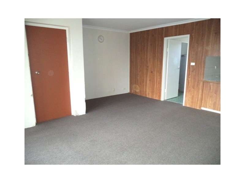 12/102 Henderson Road, Queanbeyan NSW 2620