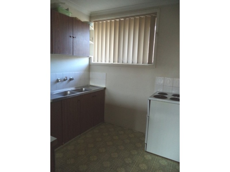 12/102 Henderson Road, Queanbeyan NSW 2620