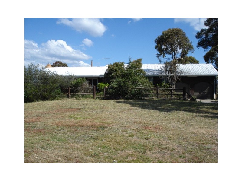 218 Little Burra Road, Burra NSW 2653