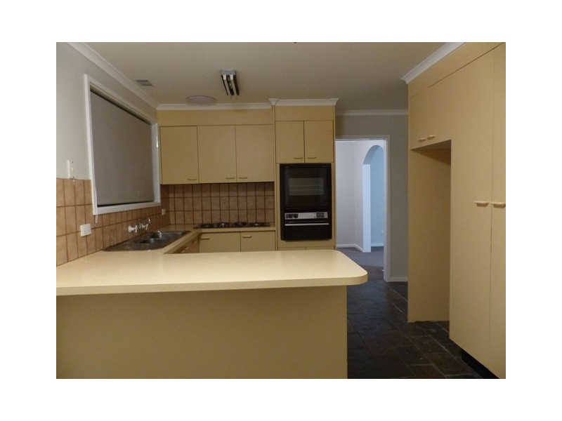 1 Axford Place, Kambah ACT 2902