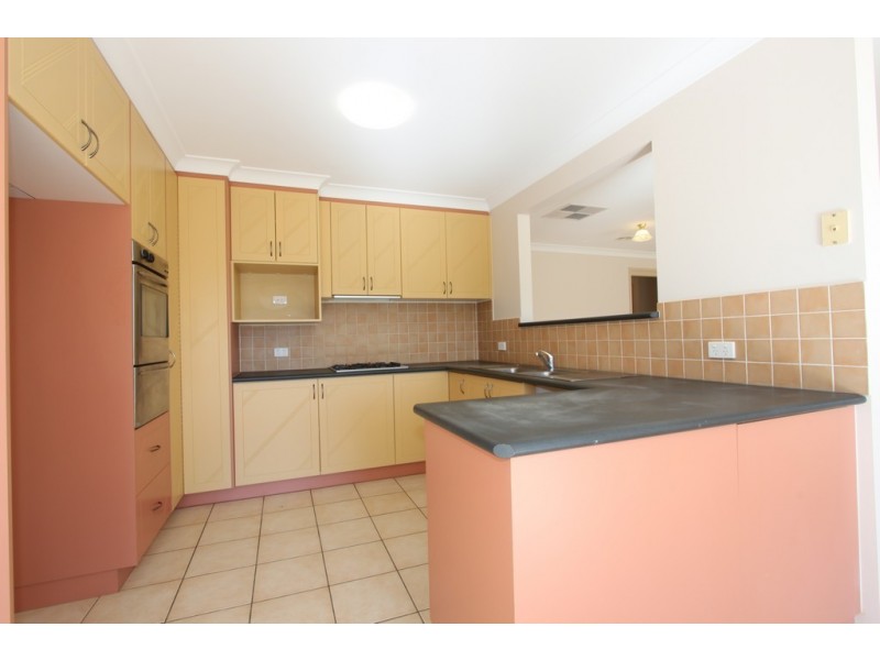 7 Palm Court, Jerrabomberra NSW 2619
