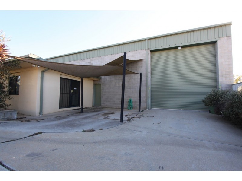 1/76 Bayldon Road, Queanbeyan NSW 2620