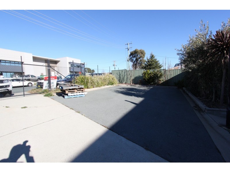 1/76 Bayldon Road, Queanbeyan NSW 2620