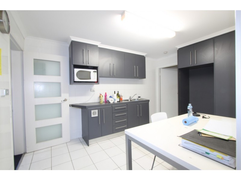 1/76 Bayldon Road, Queanbeyan NSW 2620