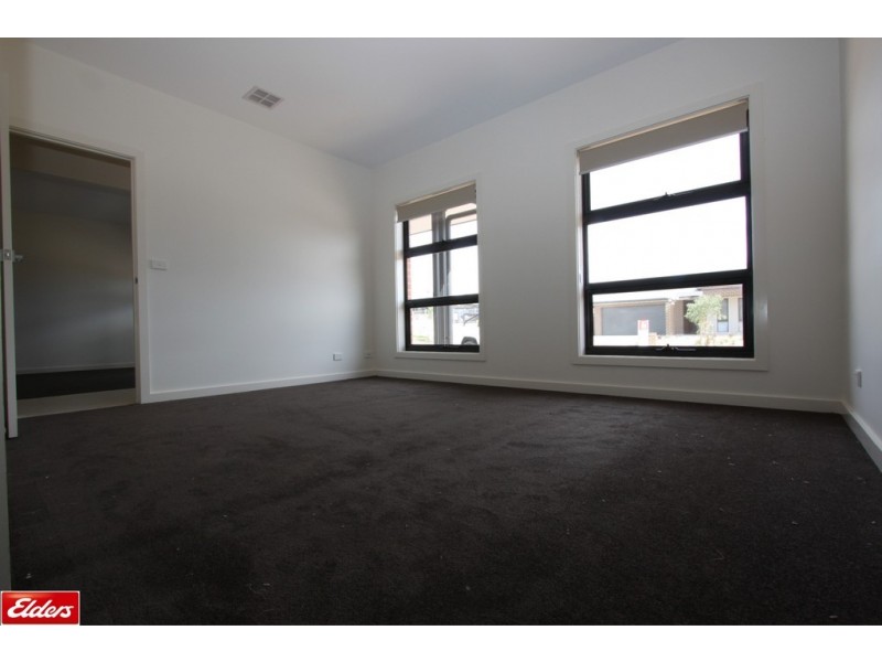 23 Bonarba Link, Googong NSW 2620