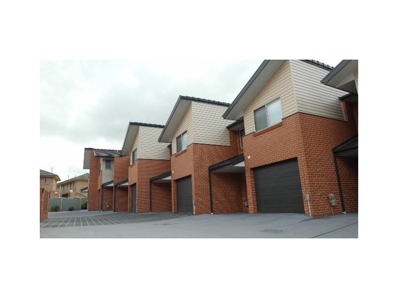 12/3 Broughton Place, Queanbeyan NSW 2620