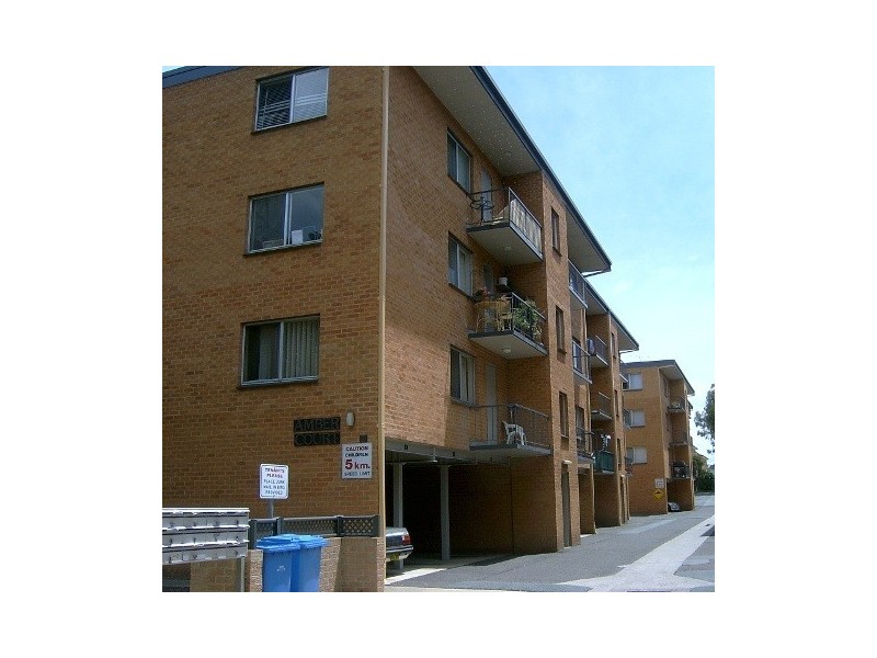 1/18 Booth Street, Queanbeyan NSW 2620