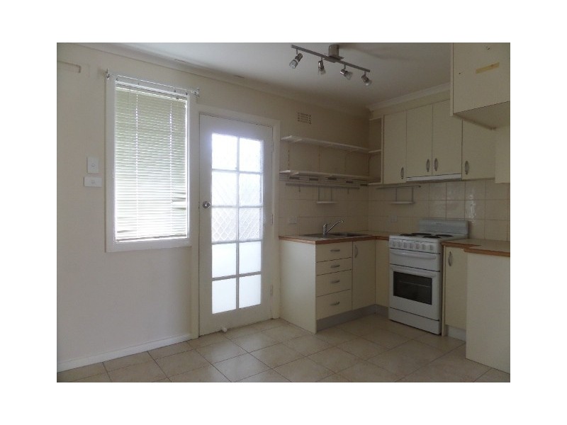 3/73 Tharwa Road, Queanbeyan NSW 2620