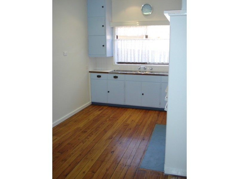 1/1 Davison Street, Queanbeyan NSW 2620