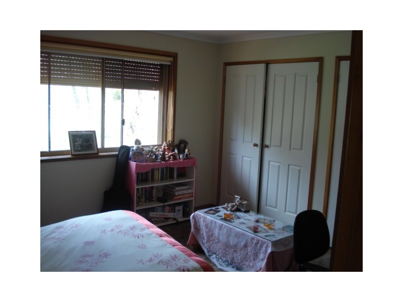 11 Wentworth Court, Jerrabomberra NSW 2619