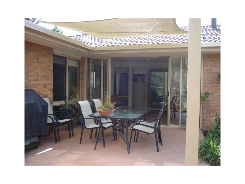 11 Wentworth Court, Jerrabomberra NSW 2619