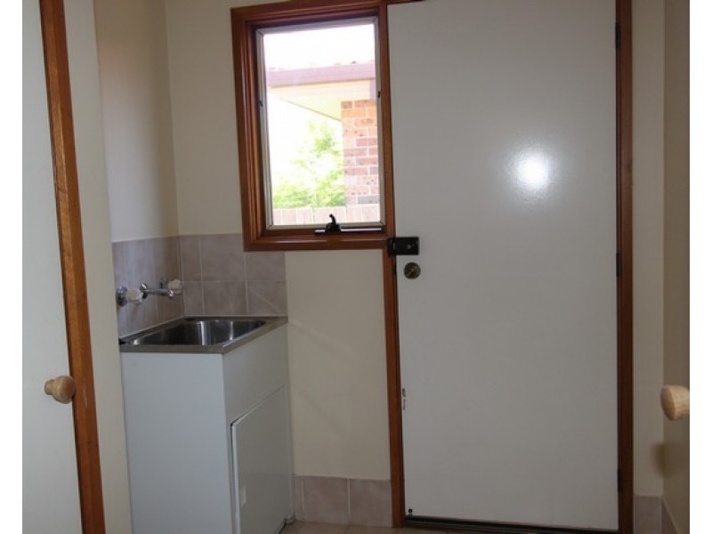 14 Franklin Court, Jerrabomberra NSW 2619