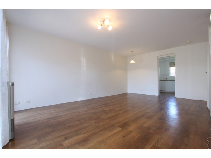 3/113 Stornaway Road, Queanbeyan NSW 2620