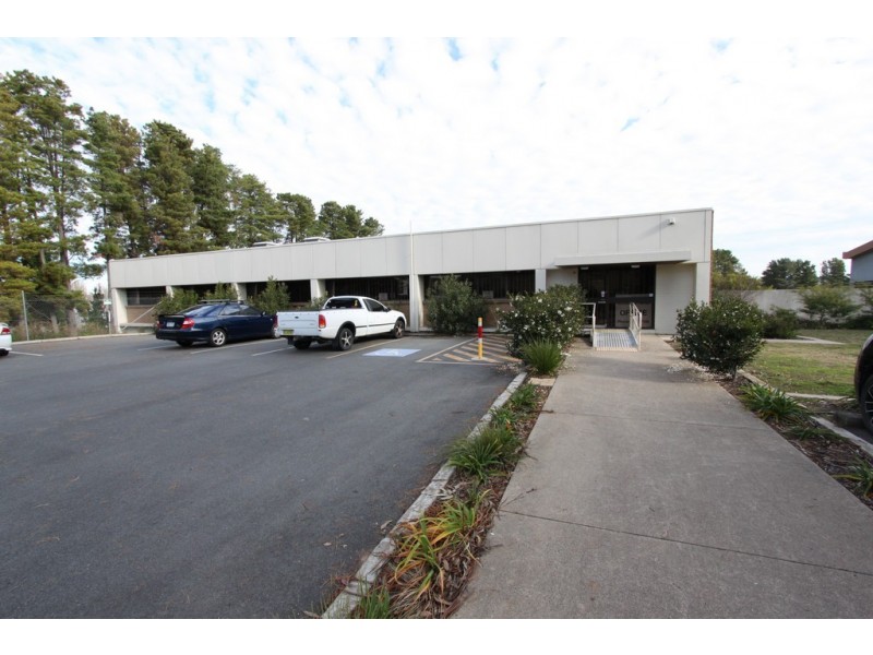 63 Hincksman Street, Queanbeyan NSW 2620