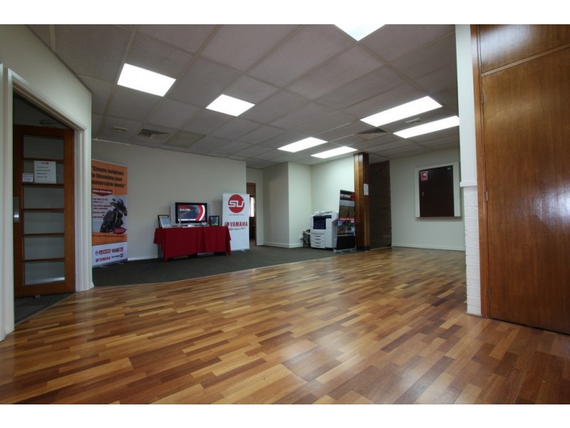 63 Hincksman Street, Queanbeyan NSW 2620