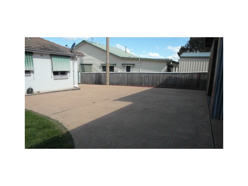 83 Cooma Street, Queanbeyan NSW 2620